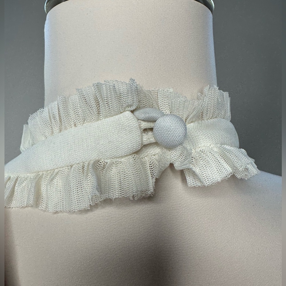 Gorgeous JS Collections Off White Pleated Halter Midi Dress Like New Size 6 - Picture 5 of 13